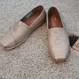 Rose Gold Toms